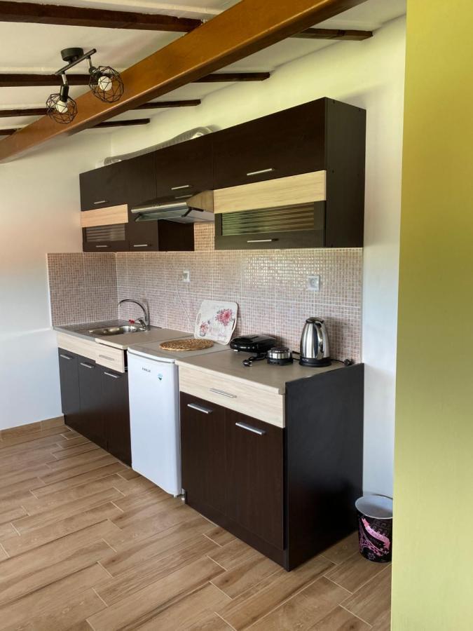 Guesthouse Kerkinitis Lithotopos Экстерьер фото