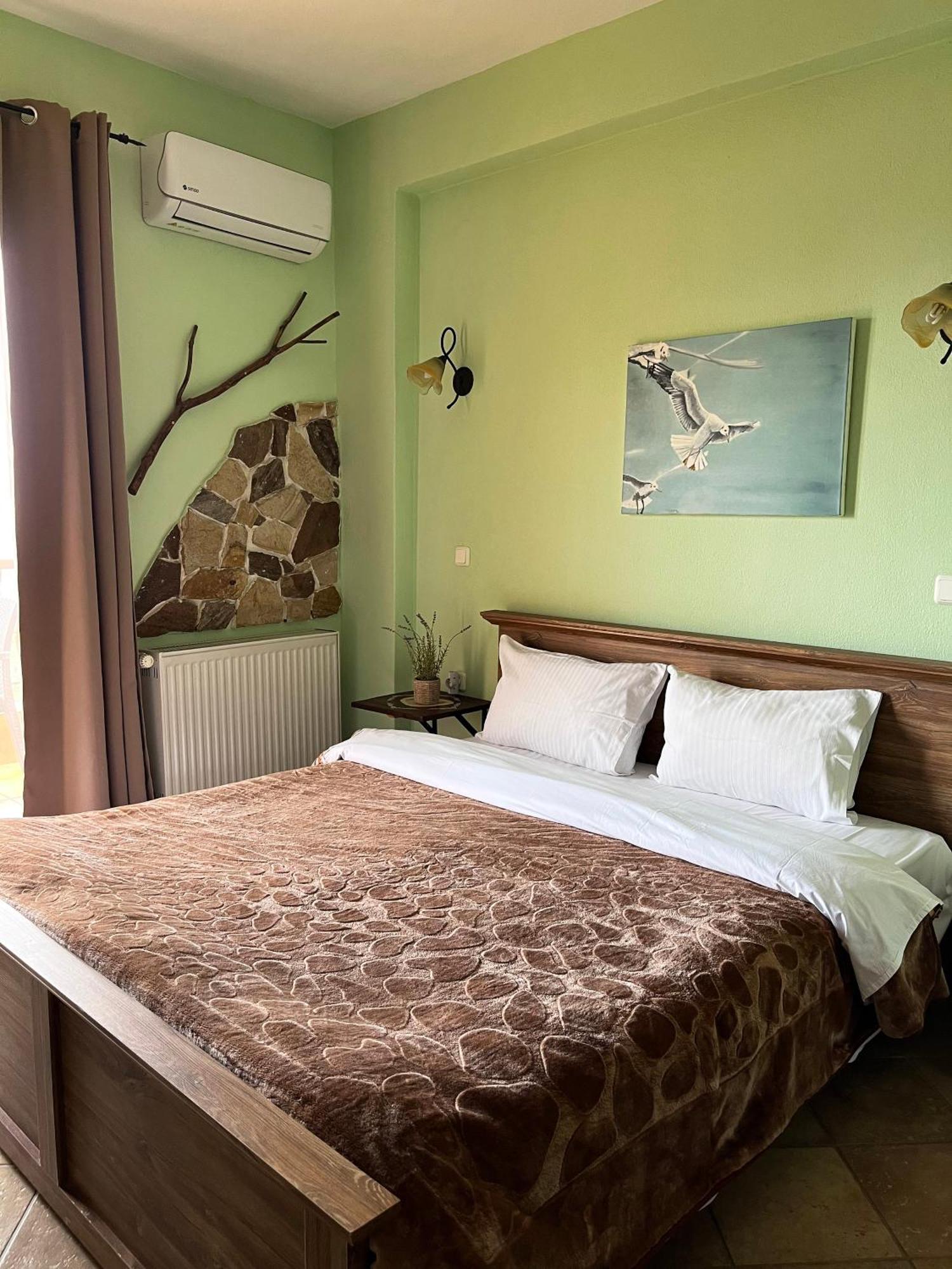 Guesthouse Kerkinitis Lithotopos Экстерьер фото